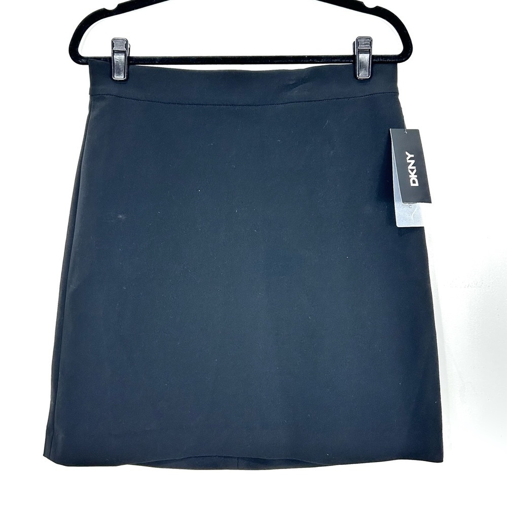 DKNY NWT black mini pencil skirt Z15